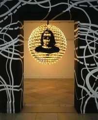 Franz Ackermann, faceland III, 2003, 1 lamp (aluminium, lightbulbs, cable), 100 cm; ca. 90 kg, 10 drawings, mixed media on paper, 1 c-print, 20 x 30 cm, 1 wallpainting, dimensions variable, 1 object (bag with empty bottles) Franz Ackermann, faceland III, 2003, 1 lamp (aluminium, lightbulbs, cable), 100 cm; ca. 90 kg, 10 drawings, mixed media on paper, 1 c-print, 20 x 30 cm, 1 wallpainting, dimensions variable, 1 object (bag with empty bottles)