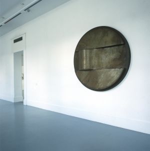 Grenville Davey, Fat Edge, 1989, rusted steel, 183 x 31.5 cm (diameter), Collection Irish Museum of Modern Art Grenville Davey, Fat Edge, 1989, rusted steel, 183 x 31.5 cm (diameter), Collection Irish Museum of Modern Art