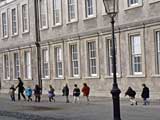Children outside the Irish Museum of Modern Art